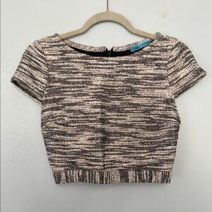 Alice + Olivia Top Black and White Cap Sleeve Crop Top